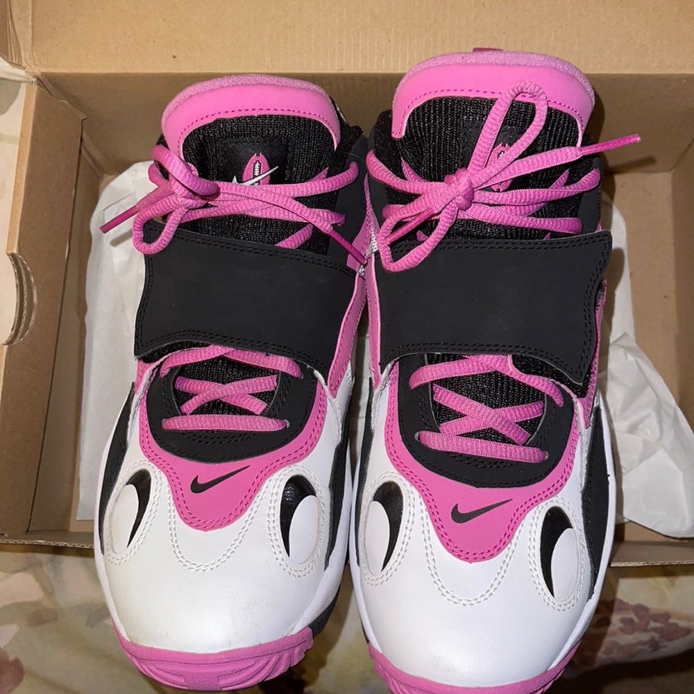 Nike Air Speed Turf 7Y womens 8.5